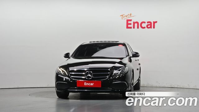 Mercedes-Benz E-Class E250 Avantgarde — пробег 54 536 км — фото 3 из 5
