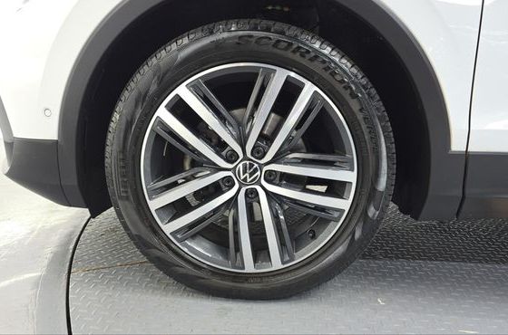 Volkswagen Tiguan 2.0 TDI Prestige — пробег 61 734 км — фото 5 из 5