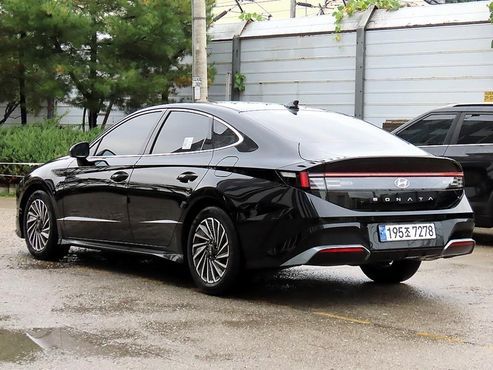 Hyundai Sonata Exclusive — пробег 18 709 км — фото 2 из 5