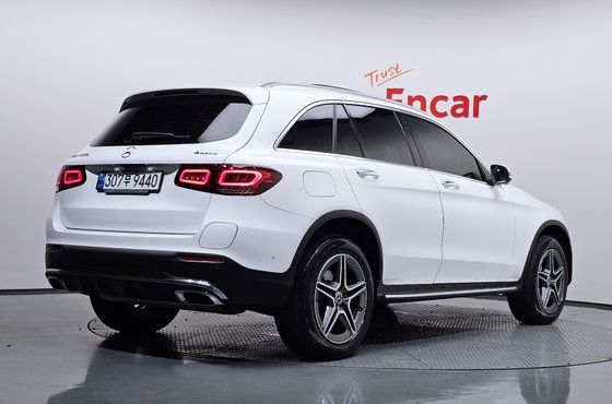 Mercedes-Benz GLC-Class GLC300e 4MATIC — пробег 28 837 км — фото 2 из 5