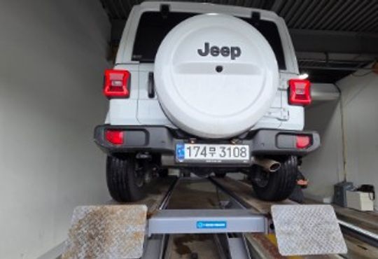 Jeep Wrangler 2.0 Sahara Power Top 4Door — пробег 30 833 км — фото 2 из 2