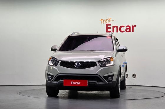 Ssangyong KORANDO 2.0 CVT 2WD Deluxe — пробег 184 596 км — фото 3 из 5