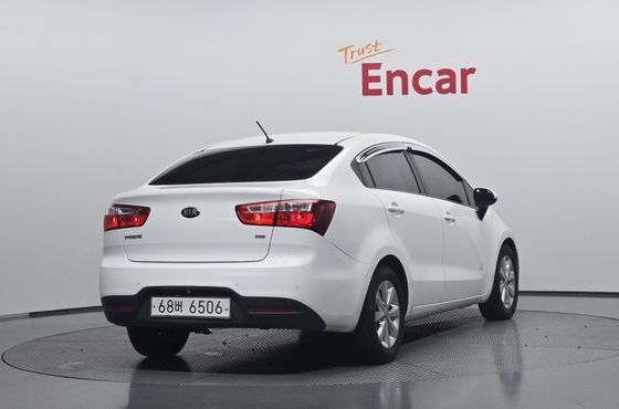 Kia pride 1.6 GDI Sedan Luxury — пробег 159 193 км — фото 2 из 5