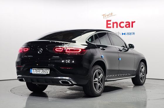 Mercedes-Benz GLC-Class GLC300e 4MATIC Coupe — пробег 104 147 км — фото 2 из 5