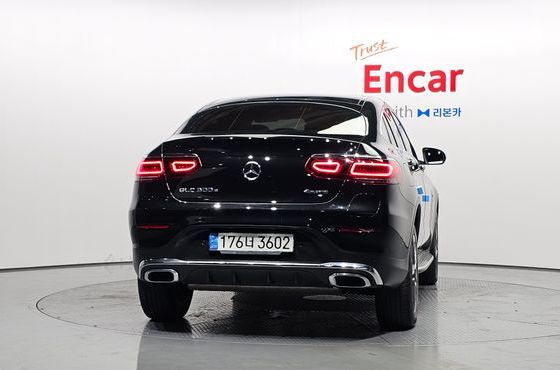 Mercedes-Benz GLC-Class GLC300e 4MATIC Coupe — пробег 104 147 км — фото 4 из 5