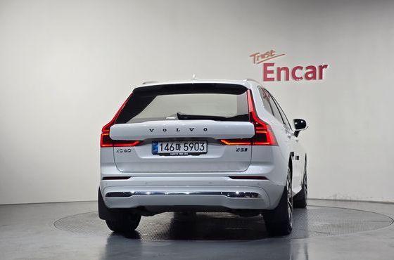 Volvo XC60 B5 Ultra Bright Air Sus — пробег 6 927 км — фото 4 из 5