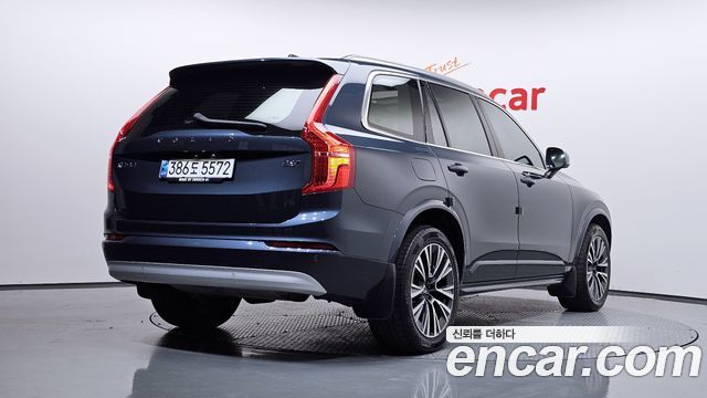 Volvo XC90 B6 Momentum — пробег 36 027 км — фото 2 из 5