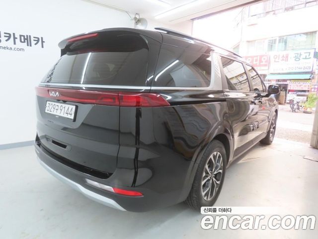 Kia Carnival Gasoline 9-Seater Prestige — пробег 78 147 км — фото 4 из 5