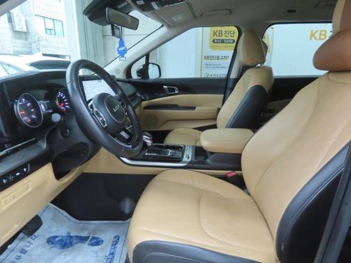 Kia Carnival Gasoline 9-Seater Prestige — пробег 78 147 км — фото 5 из 5
