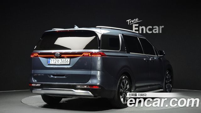 Kia Carnival Diesel 9-Seater Signature — пробег 91 210 км — фото 2 из 5