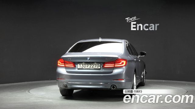 BMW 5-Series 530i xDrive Luxury Plus — пробег 103 086 км — фото 4 из 5