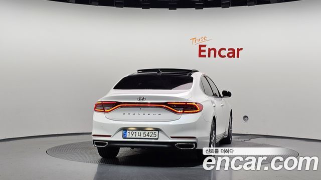 Hyundai Grandeur из Кореи Encar