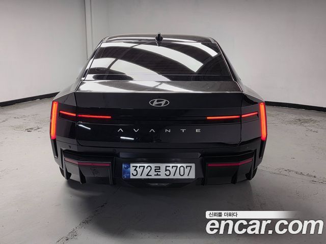 Hyundai AVANTE 2.0 Inspiration — пробег 39 км — фото 4 из 5