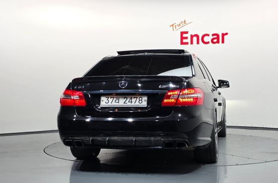 Mercedes-Benz E-Class E63 AMG — пробег 162 558 км — фото 4 из 5