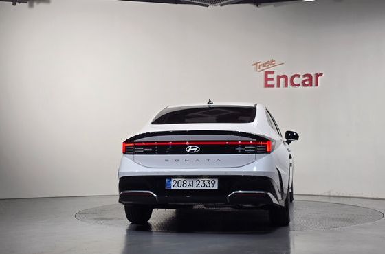 Hyundai Sonata 2.0 Exclusive — пробег 6 135 км — фото 4 из 5