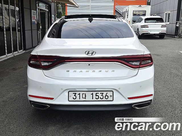 Hyundai Grandeur 2.4 Premium Special — пробег 113 377 км — фото 4 из 5