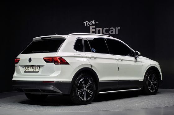 Volkswagen Tiguan 2.0 TDI Prestige — пробег 49 805 км — фото 2 из 5