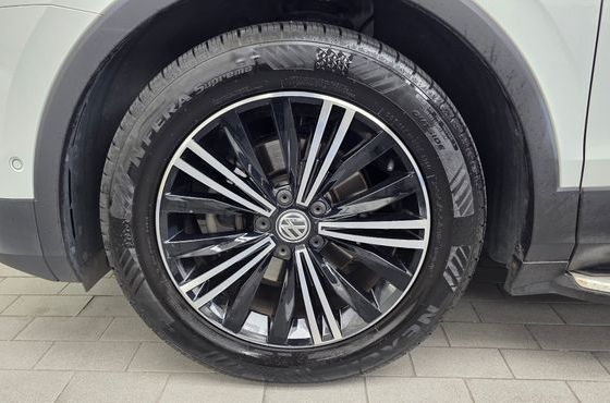 Volkswagen Tiguan 2.0 TDI Prestige — пробег 49 805 км — фото 5 из 5
