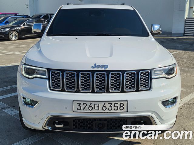 Jeep Cherokee 3.6 Overland WK2 — пробег 90 525 км — фото 3 из 5