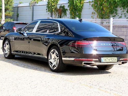 Genesis G90 Gasoline 3.5 Turbo e-S/C AWD LWB — пробег 31 888 км — фото 3 из 5