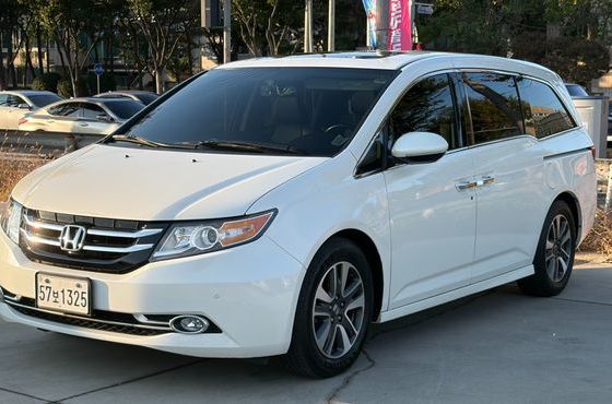 Honda Odyssey 3.5 4th — пробег 105 100 км — фото 1 из 5