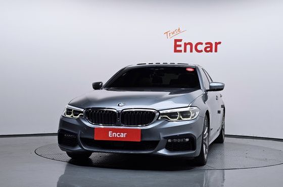 BMW 5-Series 520d xDrive M Sport Package Plus — пробег 141 695 км — фото 3 из 5