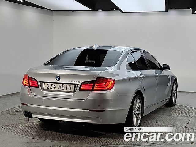BMW 5-Series 520d — пробег 159 000 км — фото 4 из 5