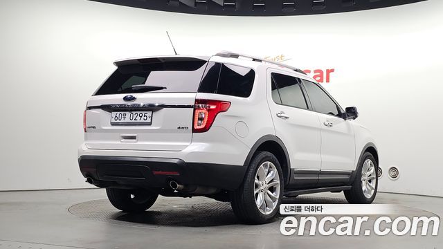 Ford Explorer 3.5 Limited 4WD 5th — пробег 141 851 км — фото 2 из 5