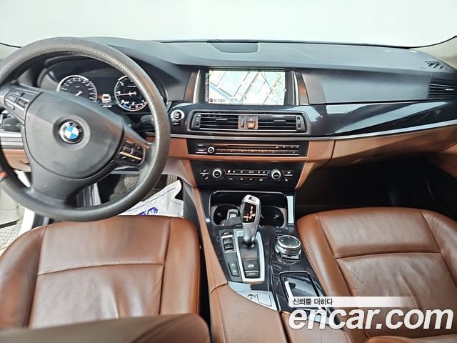 BMW 5-Series 520d xDrive — пробег 206 000 км — фото 4 из 5