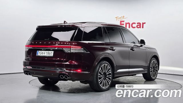Lincoln Aviator 3.0 Black Label AWD — пробег 100 898 км — фото 2 из 5