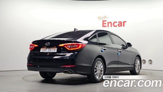 Hyundai Sonata 2.0 Smart — пробег 225 435 км — фото 2 из 5