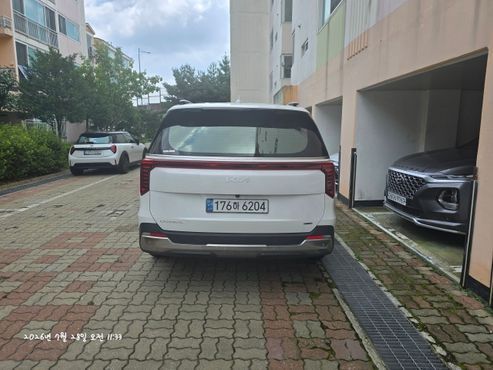 Kia Carnival HEV 9seater Nobless — пробег 33 981 км — фото 3 из 5