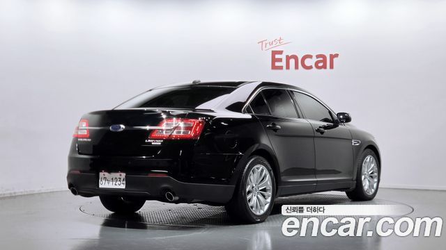 Ford Taurus 2.0 Limited EcoBoost 6th — пробег 75 330 км — фото 2 из 5
