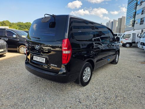 Hyundai Starex 3-Seater VAN Smart Special — пробег 51 955 км — фото 4 из 5