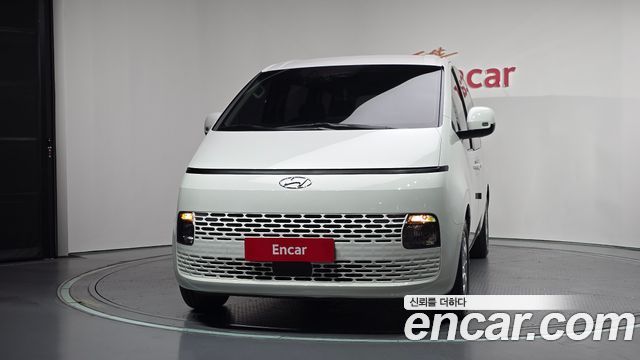 Hyundai Staria Tourer 11-Seater Modern — пробег 97 802 км — фото 3 из 5
