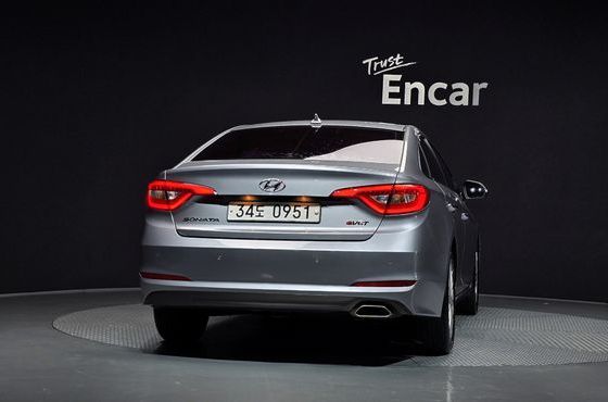 Hyundai Sonata 1.7 Diesel Smart Special — пробег 97 304 км — фото 4 из 5