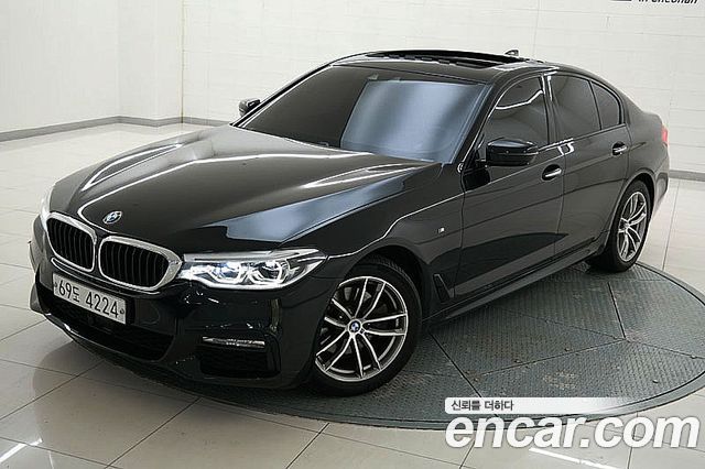BMW 5-Series 520d M Sport Package Plus — пробег 169 462 км — фото 1 из 5