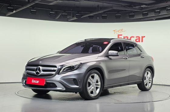 Mercedes-Benz GLA-Class GLA200 d 4MATIC — пробег 131 815 км — фото 1 из 5