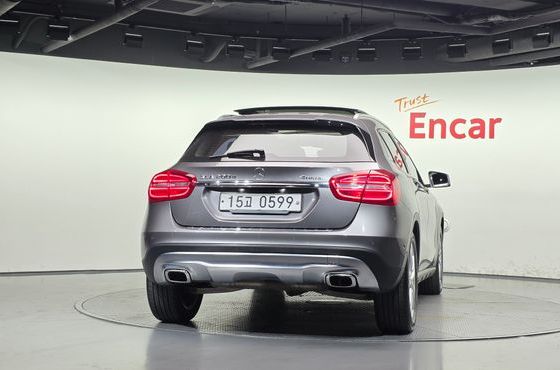 Mercedes-Benz GLA-Class GLA200 d 4MATIC — пробег 131 815 км — фото 4 из 5