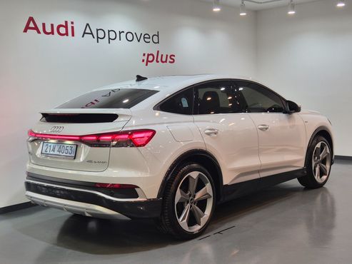 Audi Q4 e-tron 45 Premium Sportback — пробег 4 270 км — фото 2 из 5