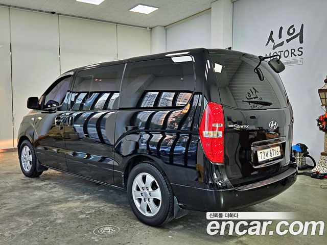 Hyundai Starex Wagon 12-Seater Smart — пробег 86 000 км — фото 4 из 5