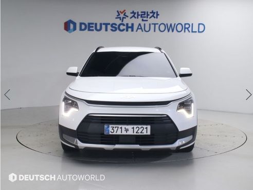 Kia Niro Best Selection — пробег 18 912 км — фото 3 из 5