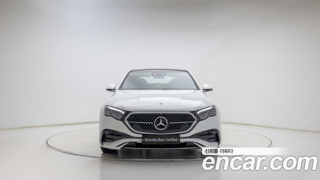Mercedes-Benz E-Class E200 AMG Line — пробег 5 231 км — фото 3 из 5