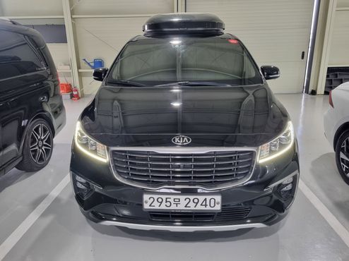 Kia Carnival Gasoline 7-Seater Limousine President — пробег 102 518 км — фото 3 из 5