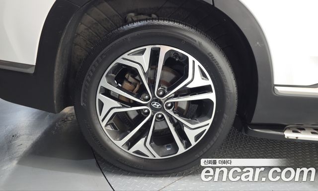Hyundai Santafe из Кореи Encar