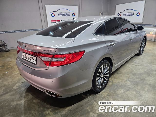 Hyundai Grandeur HG300 Exclusive — пробег 119 000 км — фото 3 из 5