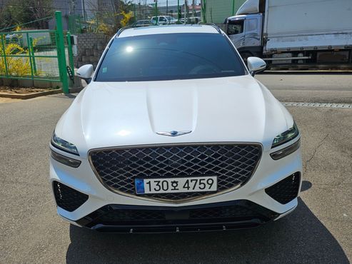 Genesis GV70 2.5T Gasoline 2WD — пробег 28 000 км — фото 2 из 5