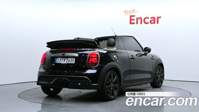 Mini Cooper Convertible Resolute Edition 3rd Gen — пробег 5 424 км — фото 2 из 5