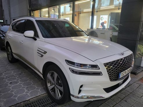 Genesis GV80 2.5T Gasoline 2WD — пробег 33 000 км — фото 3 из 5