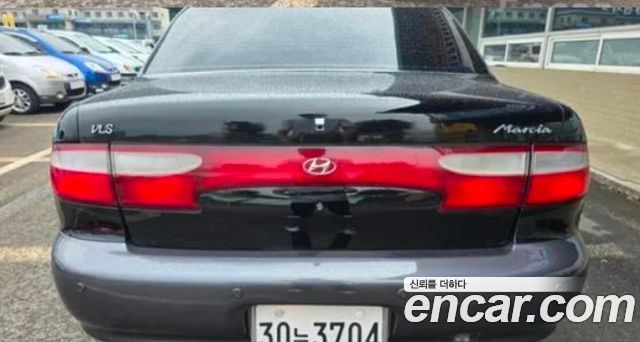 Hyundai Marcia из Кореи Encar